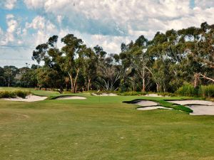 Peninsula Kingswood (North) 13th Approach